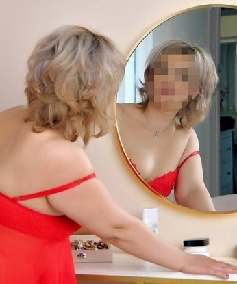 У меня богатый опыт, креативная фантазия и нежные ласки, которыми я смогу затмить любую рутину. Живу в Москве, встречи провожу на высоком уровне. Мои услуги включают классический и минет, а также эротический массаж. 🌟Комфорт, доверие и удовольствие - гарантированы! 🌸 Фото мои 💯 ⭐️ Оставь отзыв, и узнаешь, насколько я запоминающа! 😉🔥 Надеюсь на скорую встречу! 💋 Фаина